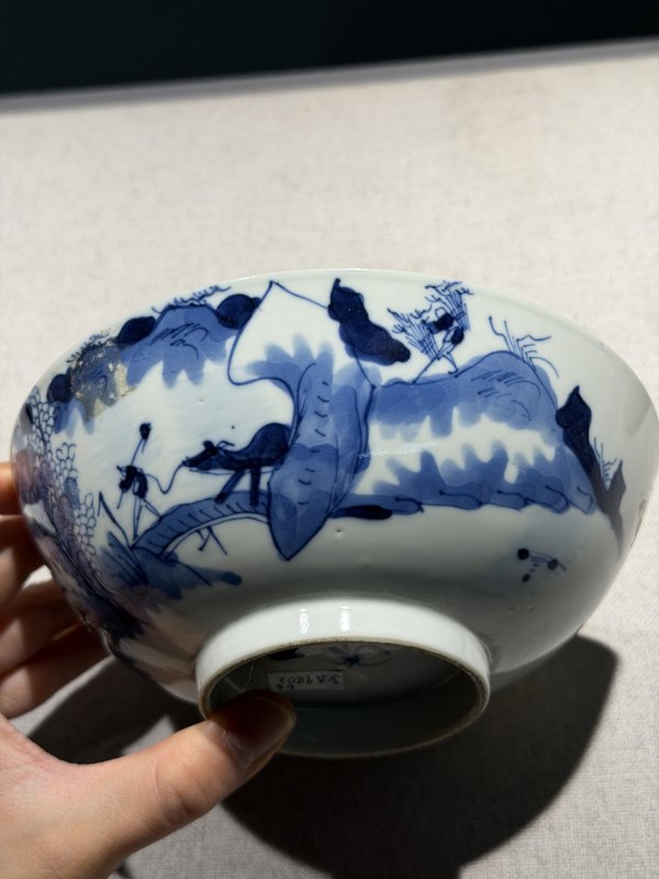 清代 青花人物故事及缠枝花卉纹碗一组六件 - 图20