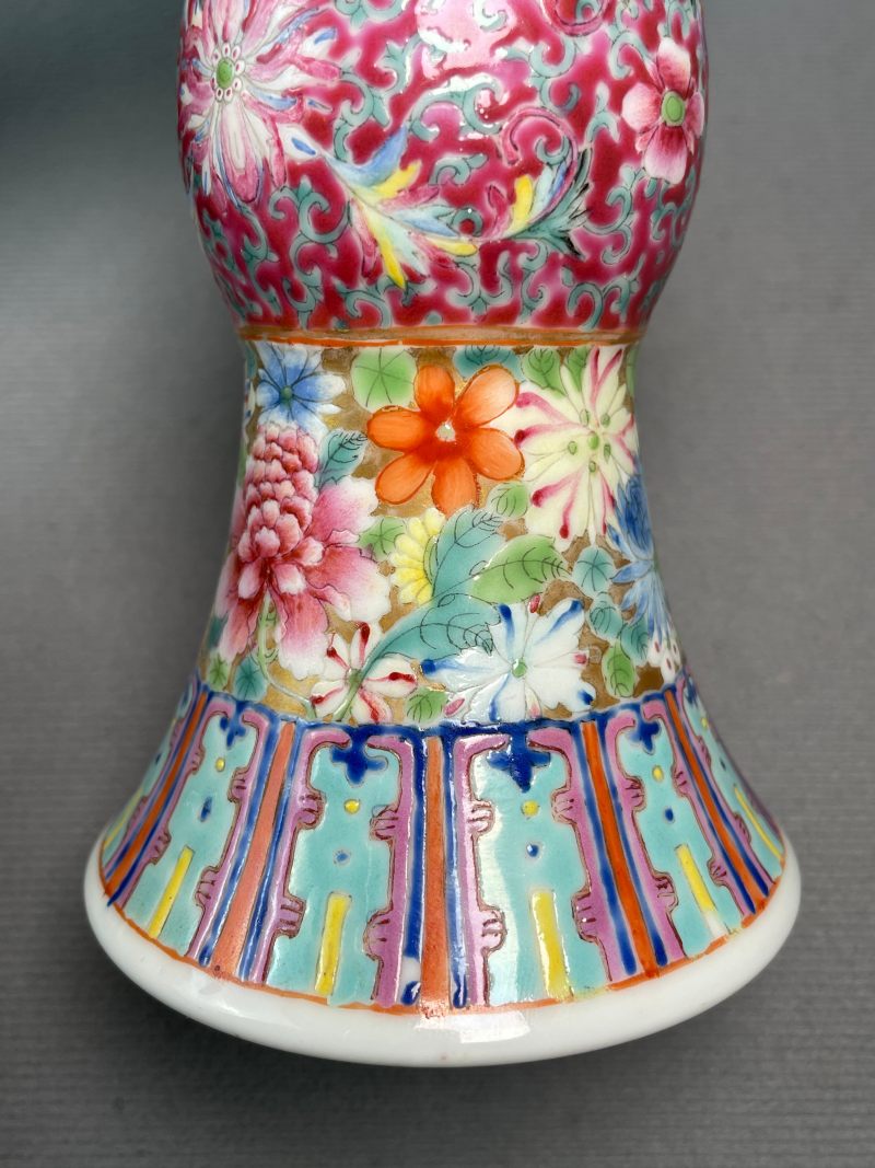 清晚期  百花不落地花觚 - 图19