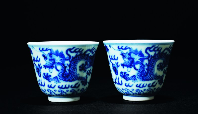 清光绪 青花龙纹杯 一对 - 图1