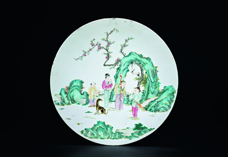 清 粉彩人物圆瓷板