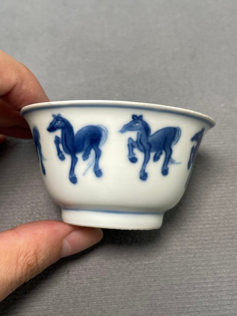 清康熙 青花骏马图杯碟一套 - 图26
