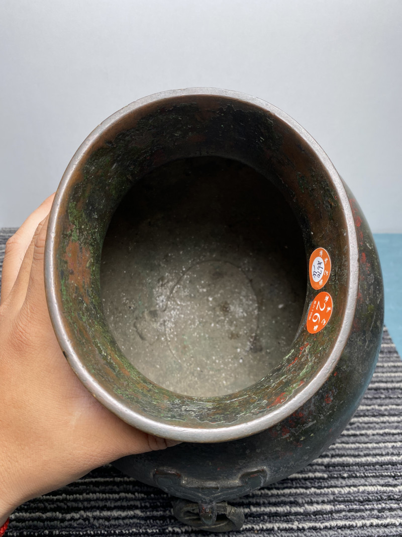 明 铜龙纹辅首衔环耳尊 - 图13