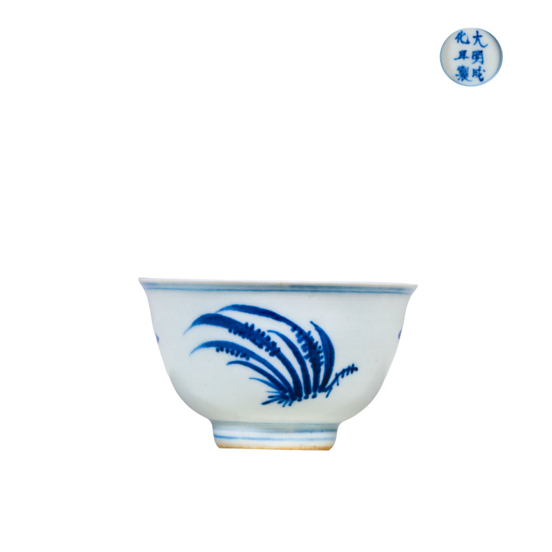 清康熙 青花虫草纹杯