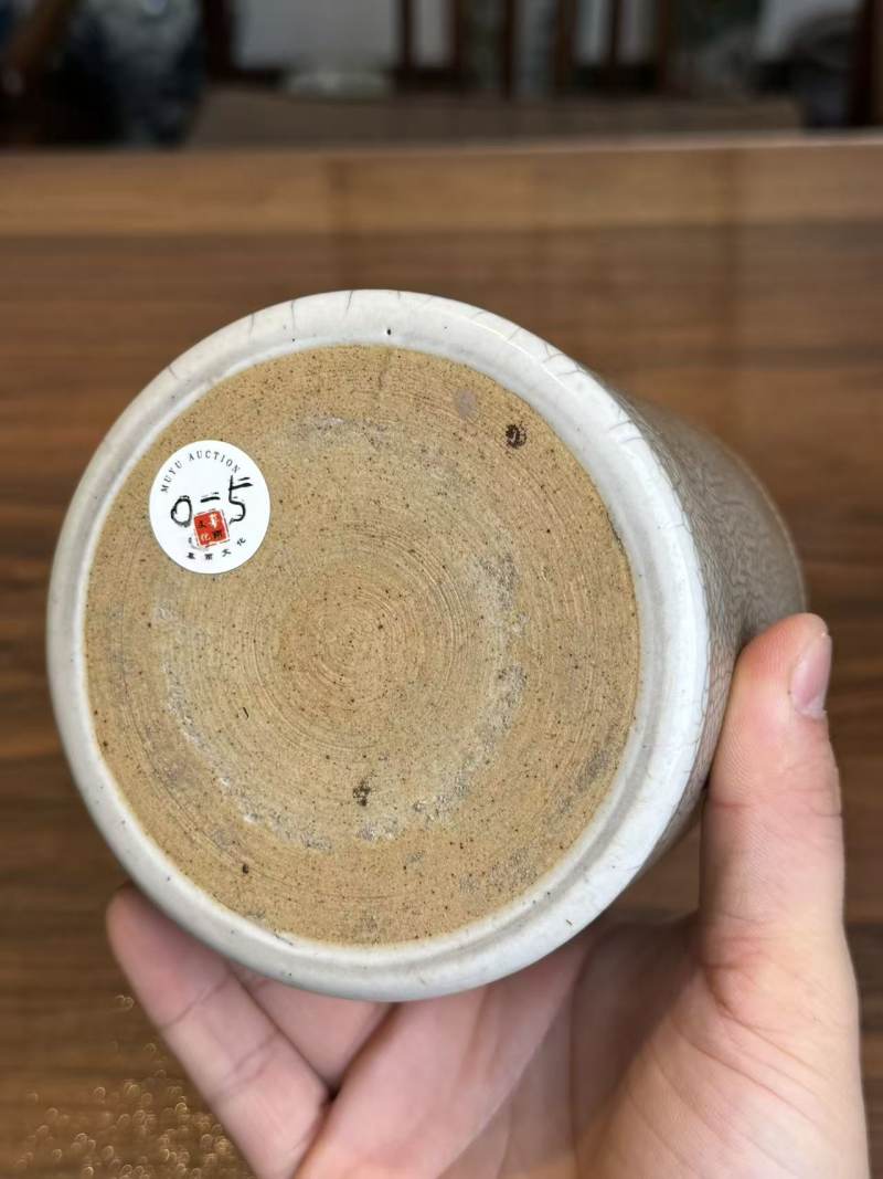 清乾隆哥釉笔筒 - 图7