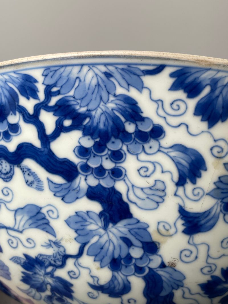 清康熙 青花松鼠葡萄纹碗 - 图11