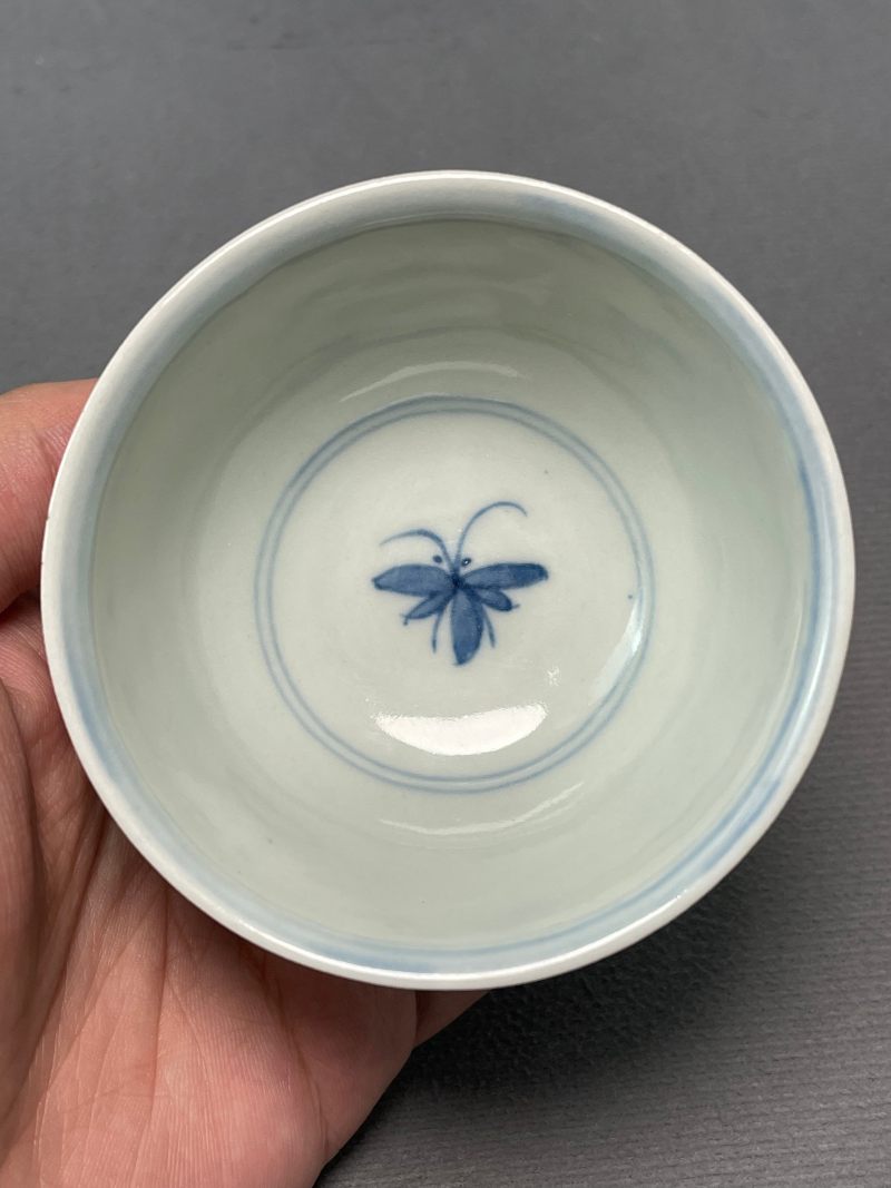 清康熙 青花虫草纹杯 - 图3