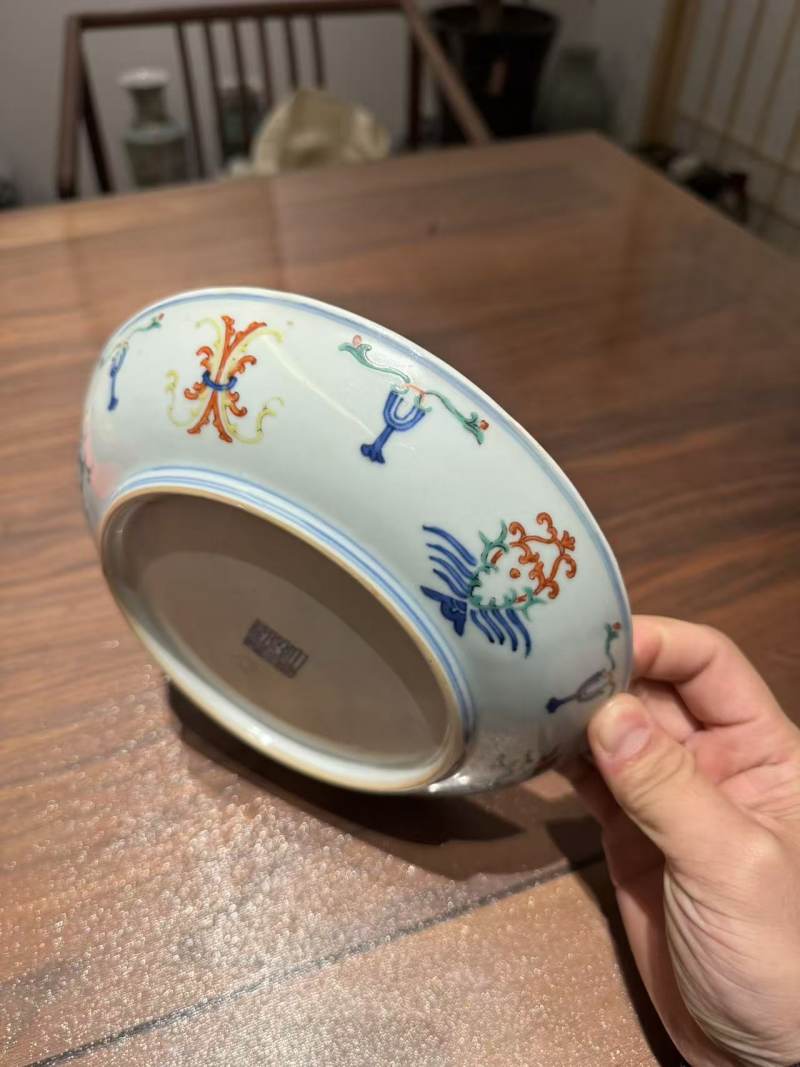 清乾隆 斗彩忍冬纹盘 - 图5