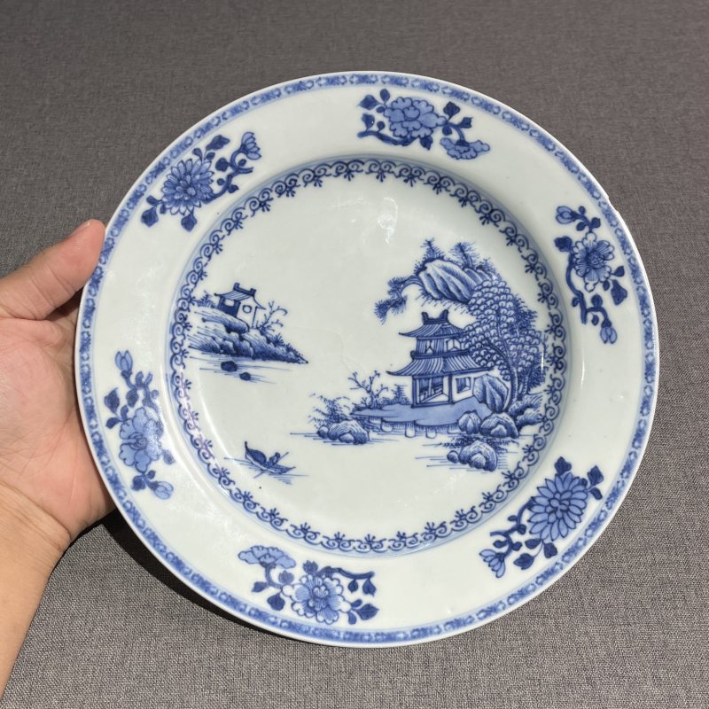 清乾隆青花山水风景盘 - 图4