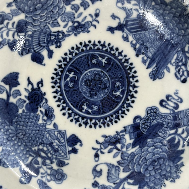 清乾隆青花花卉盘 - 图5