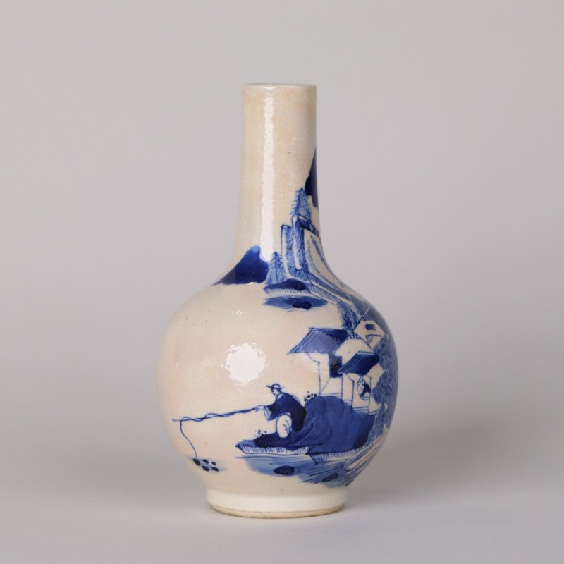 清光绪 浆胎青花山水人物天球瓶