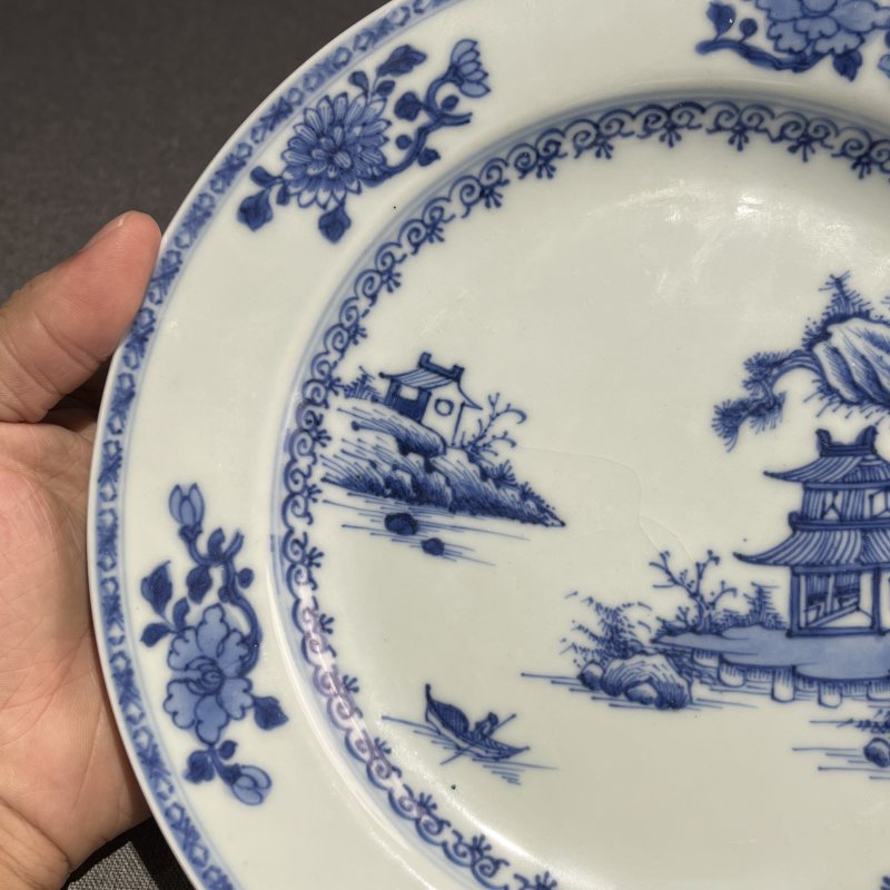 清乾隆青花山水风景盘 - 图6