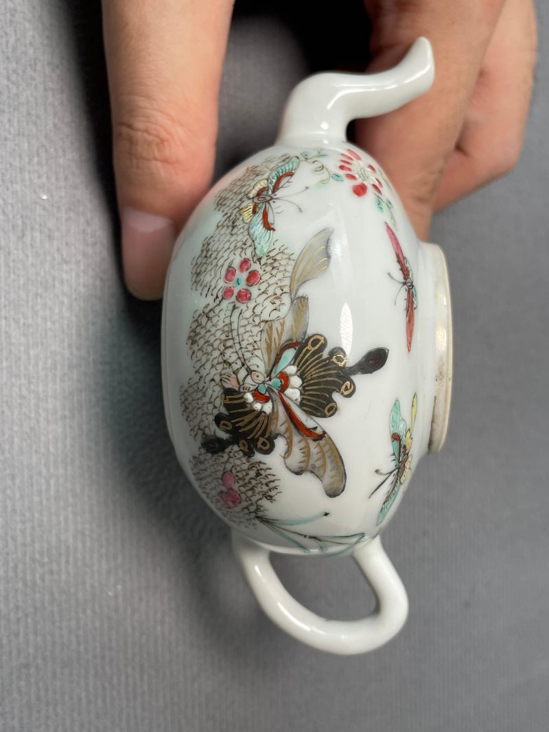 清晚期  粉彩花卉执壶 - 图4