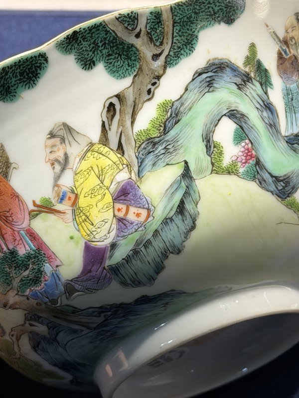 清道光 粉彩人物故事图花口碗 - 图12