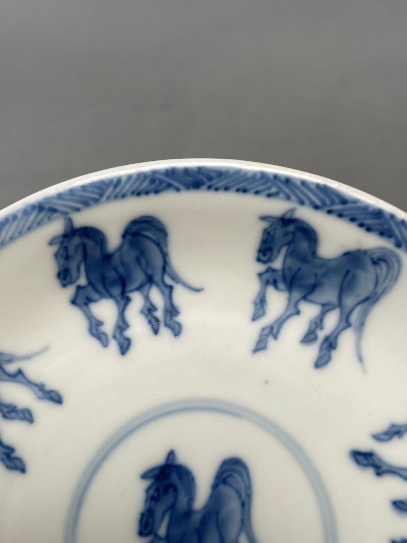 清康熙 青花骏马图杯碟一套 - 图4