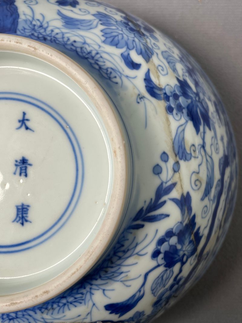 清康熙 青花松鼠葡萄纹碗 - 图28