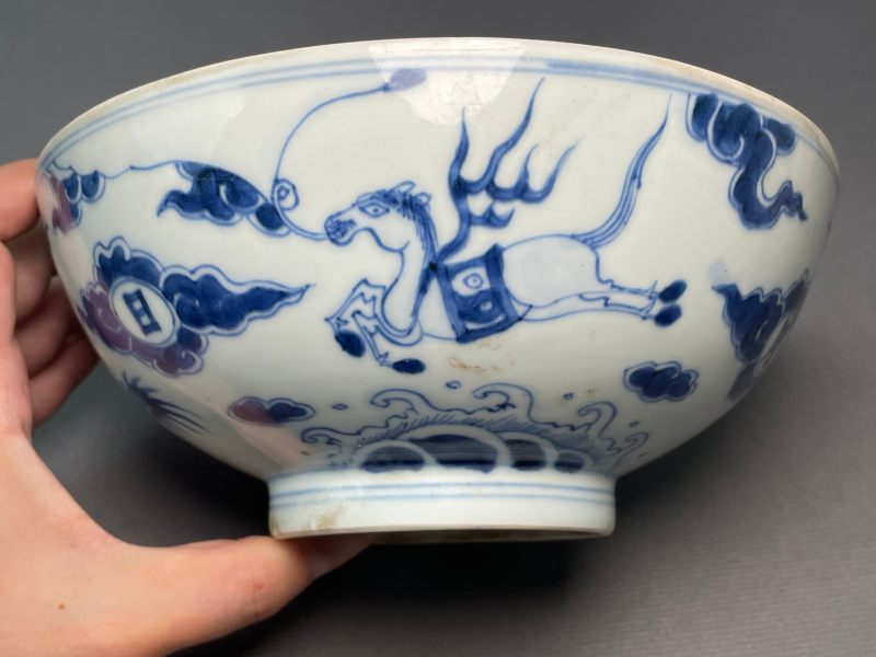 清雍正 青花海马纹大碗 - 图7