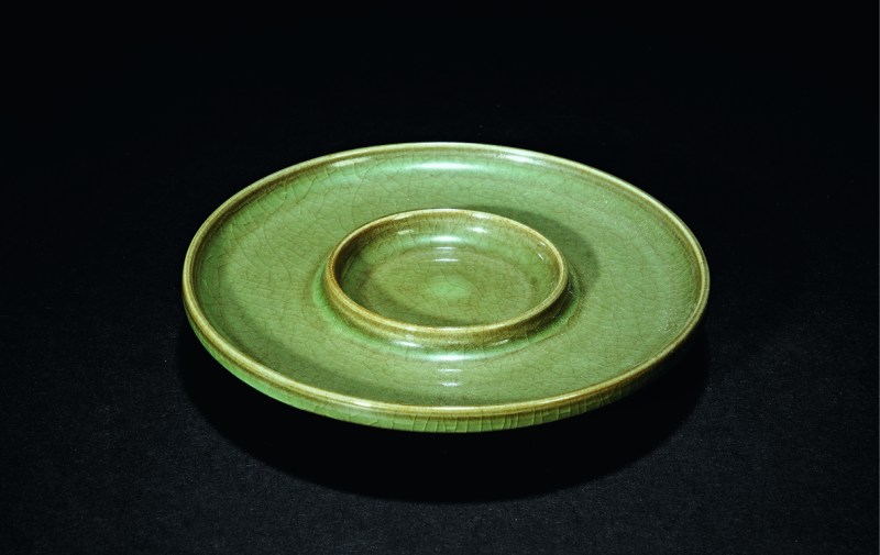 明 龙泉窑青釉开片茶盏 - 图1