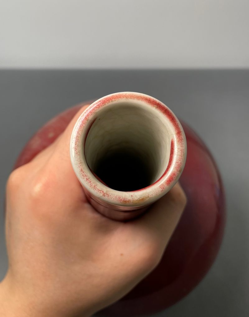 清晚期  红釉天球瓶 - 图6