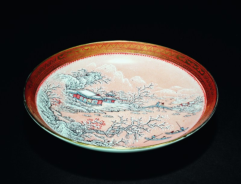 民国 粉彩雪景山水纹盘（竹筠楼制款）