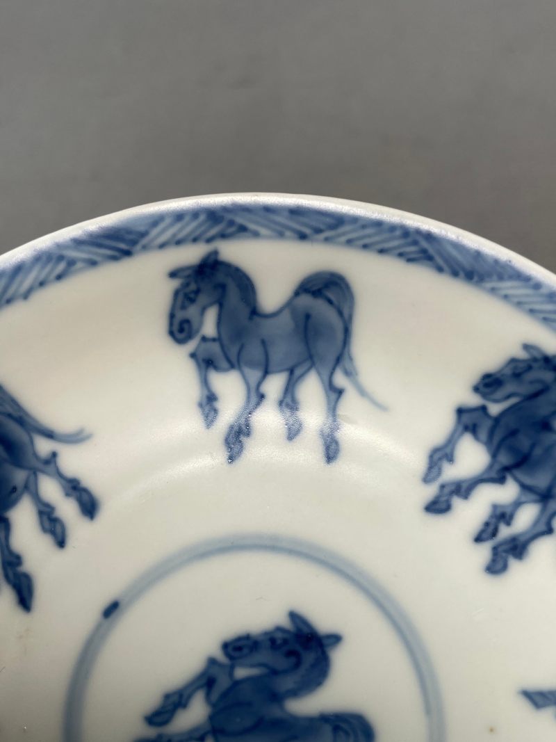 清康熙 青花骏马图杯碟一套 - 图7