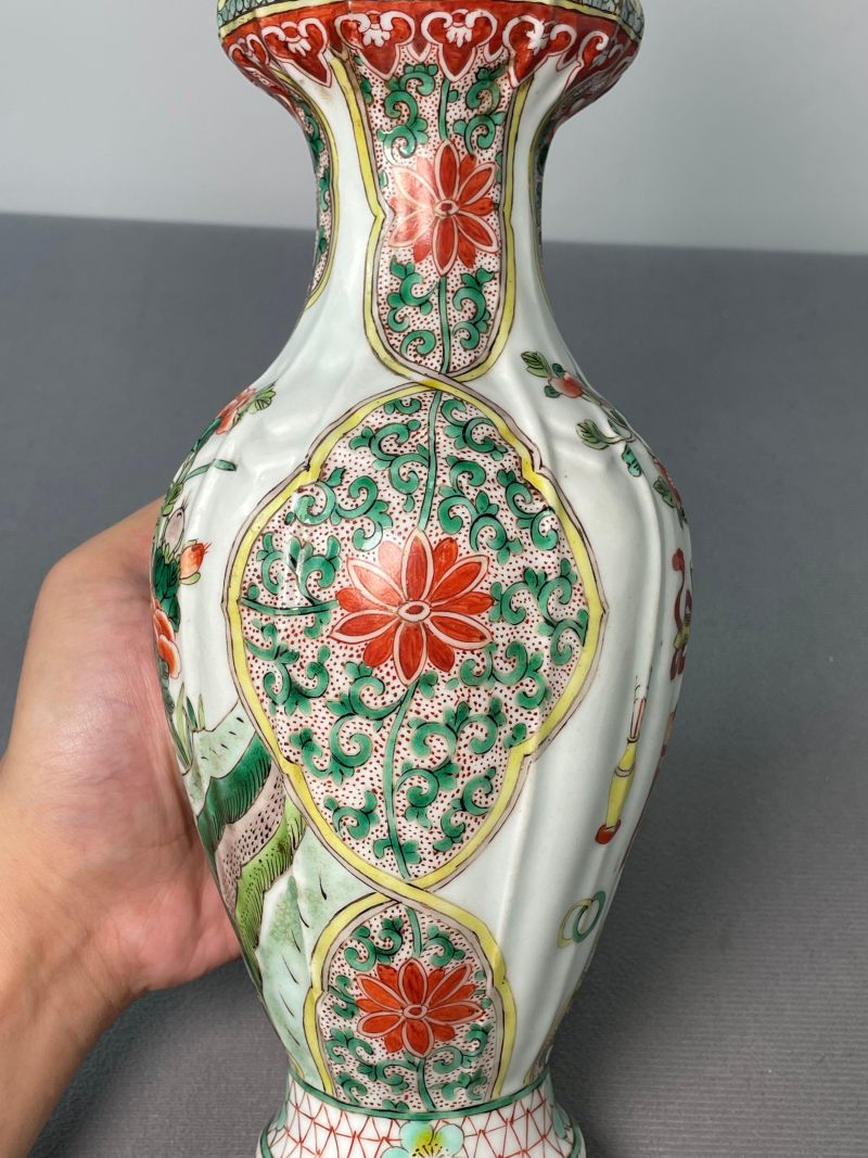 清晚期 五彩花鸟洗口瓶 - 图9