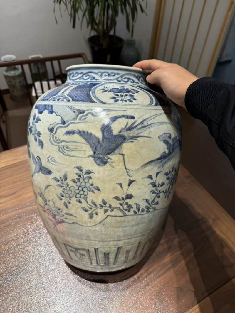 明万历 青花花鸟大罐 - 图3