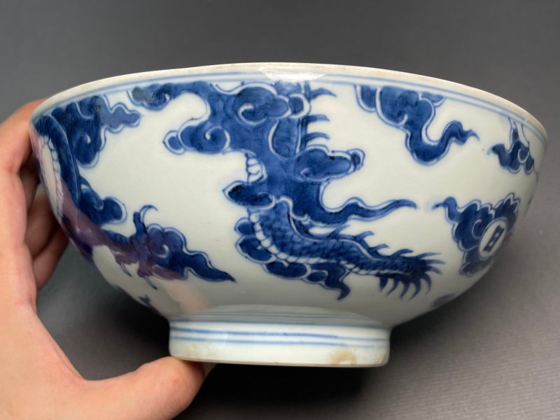 清雍正 青花海马纹大碗 - 图11