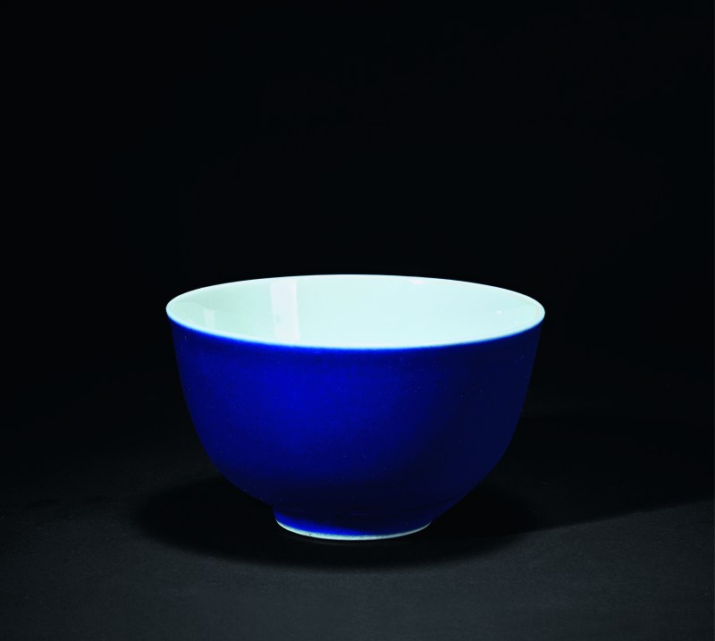 清雍正 霁蓝茶碗 - 图1