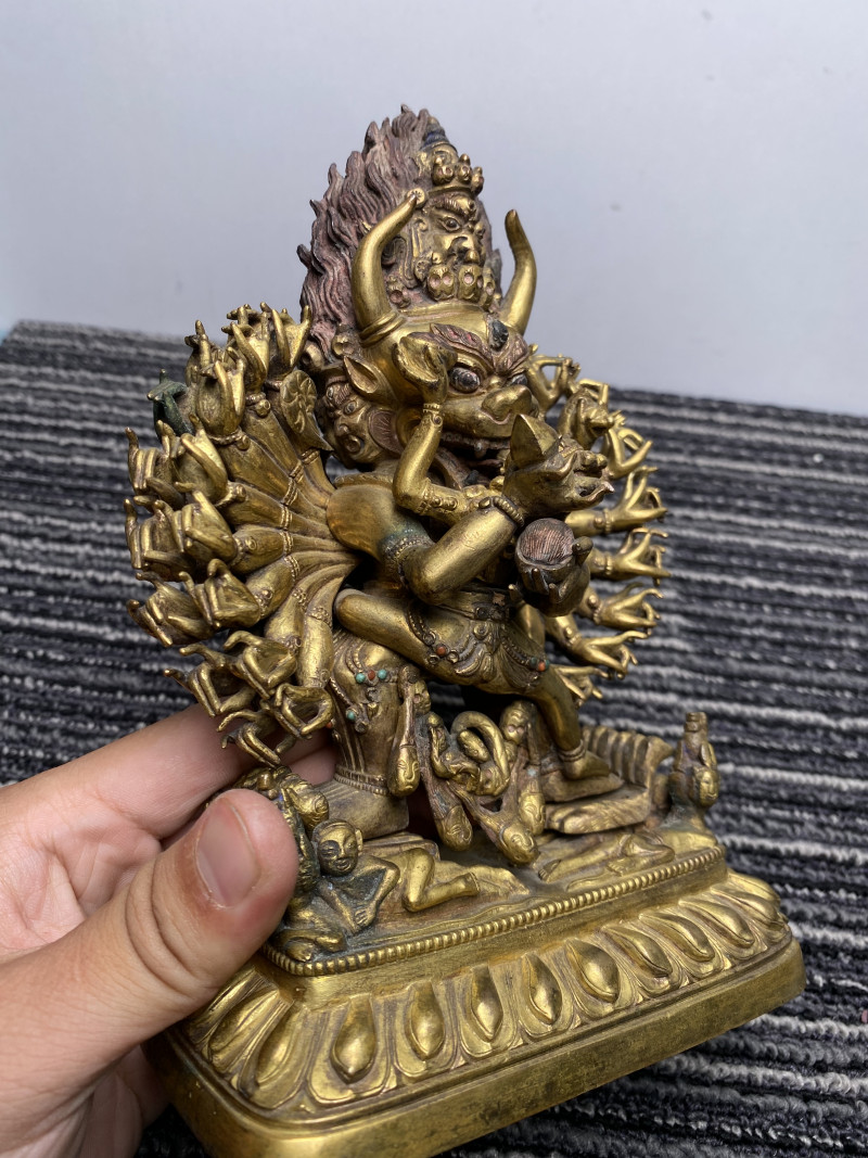 清 铜鎏金嵌宝大威德金刚立像 - 图25