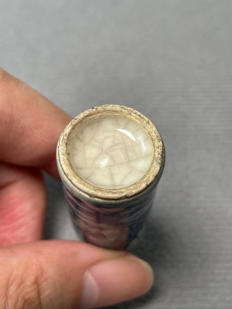 清晚期 浆胎青花龙纹鼻烟壶 - 图17