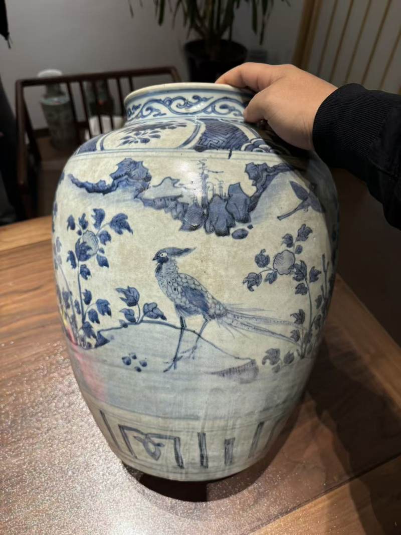 明万历 青花花鸟大罐 - 图5