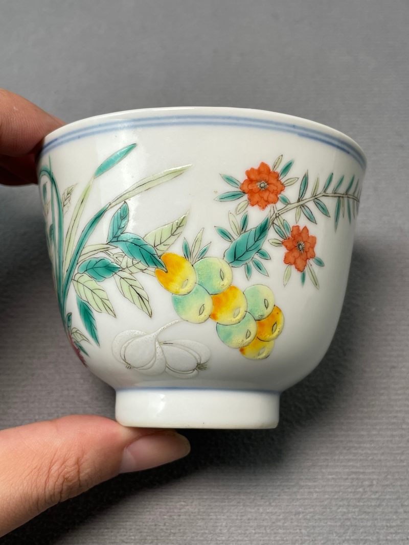 清宣统 “江西瓷业公司”青花粉彩瓜果纹杯 - 图7