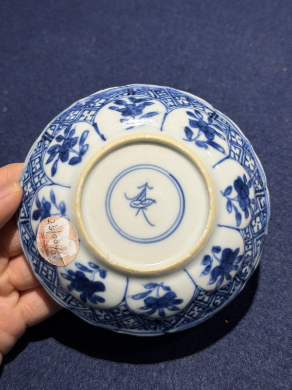 清 粉彩及青花杯、盘瓶一组十二件 - 图8