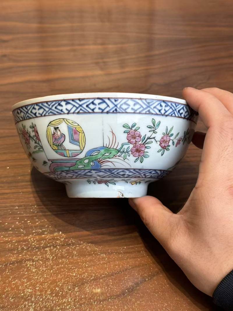 清乾隆 粉彩暗春宫人物碗 - 图5