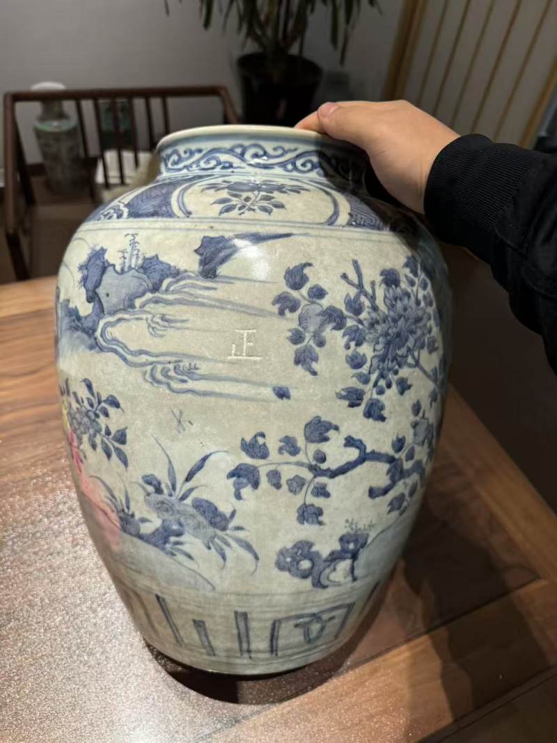 明万历 青花花鸟大罐 - 图7
