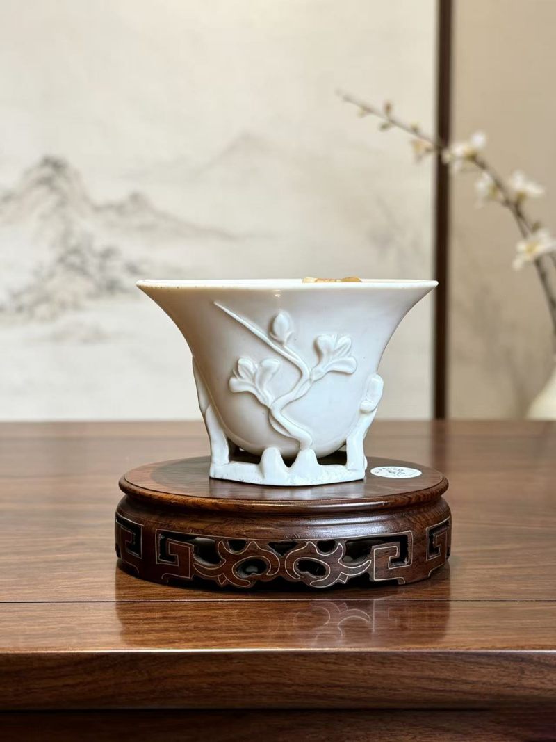 清早期 梅花玉兰纹杯