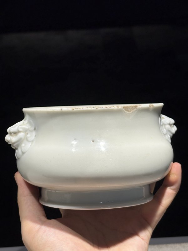 17世纪 德化白釉狮耳炉 - 图9