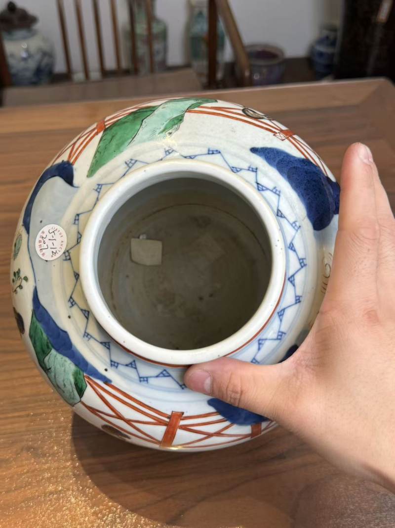 清晚期 五彩四妃十六子罐 - 图9