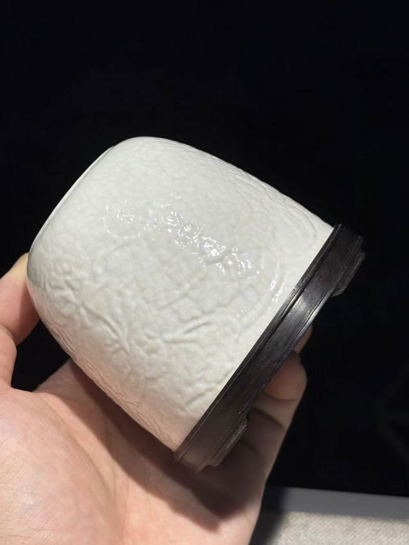 清早期 仿定釉牵牛花纹马蹄水盂（带木座） - 图4