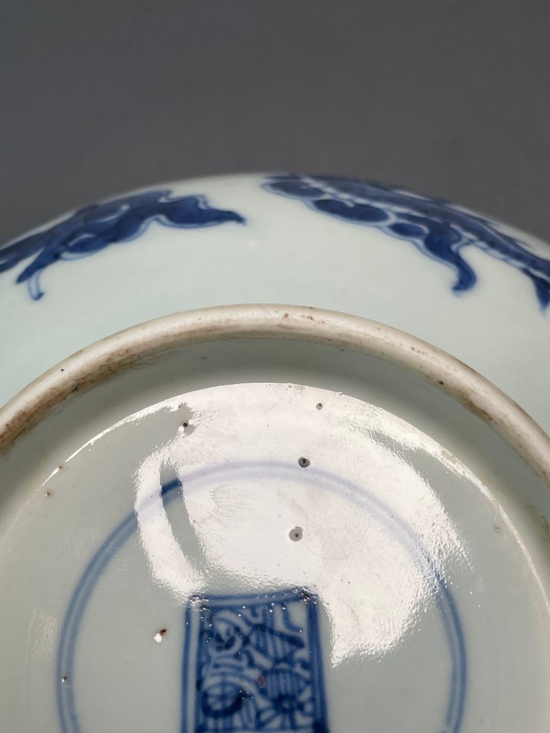 清雍正 青花海马纹大碗 - 图16