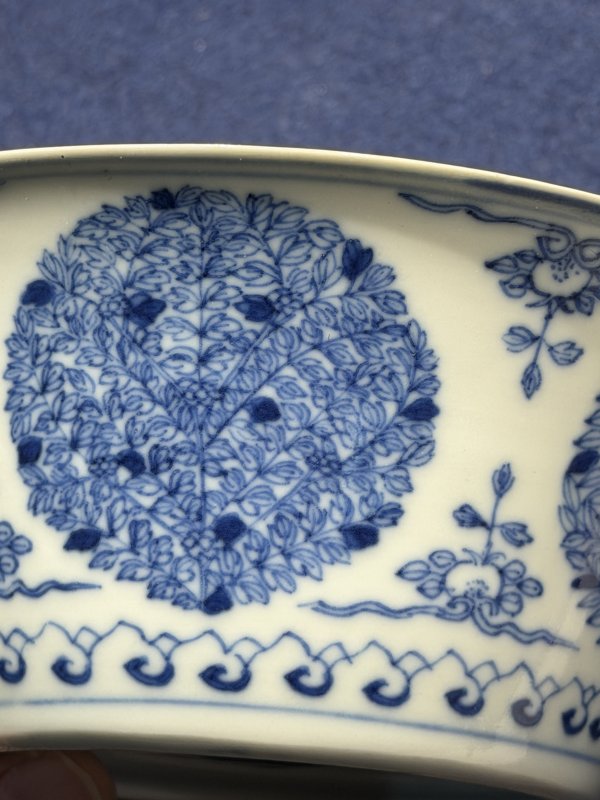 清代 青花团花纹马蹄碗（一对） - 图20