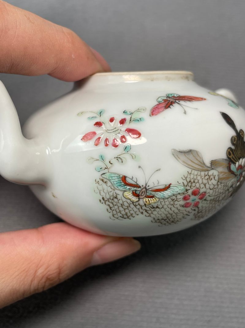 清晚期  粉彩花卉执壶 - 图16