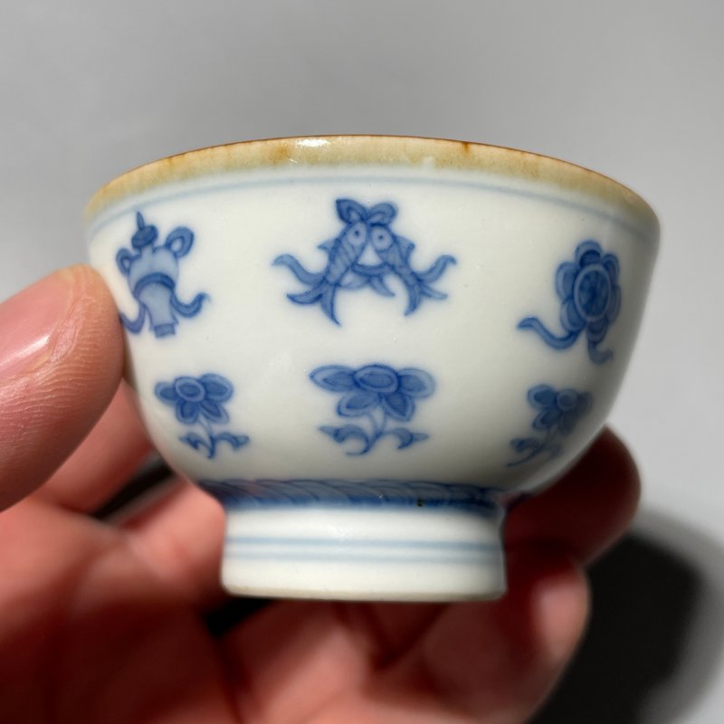 清康熙 青花八宝纹杯 - 图4