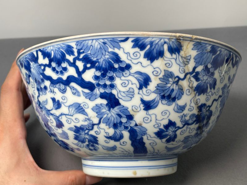 清康熙 青花松鼠葡萄纹碗 - 图6