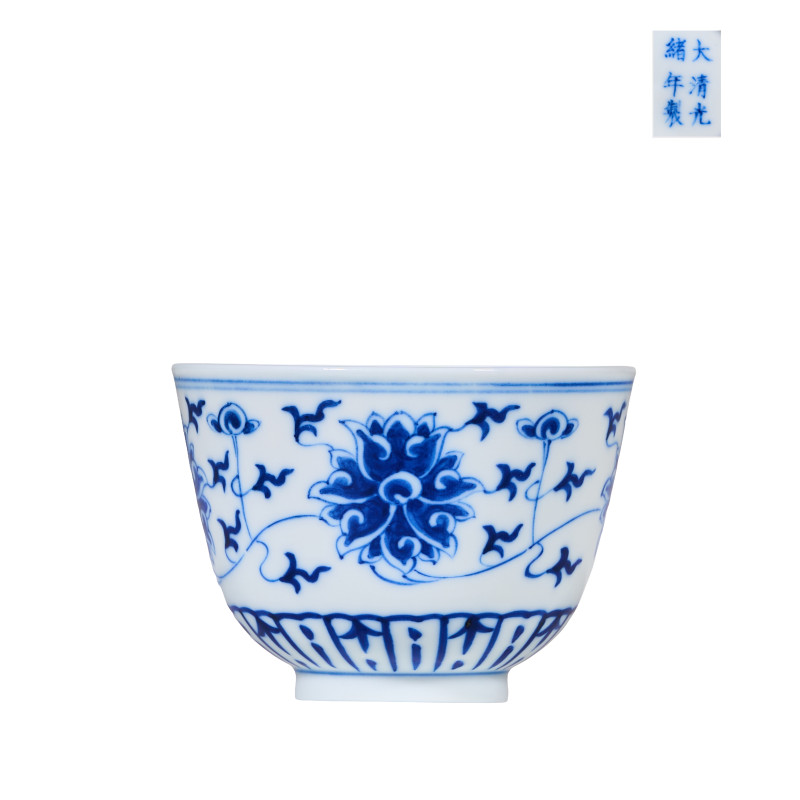 清光绪 青花缠枝莲纹茶杯