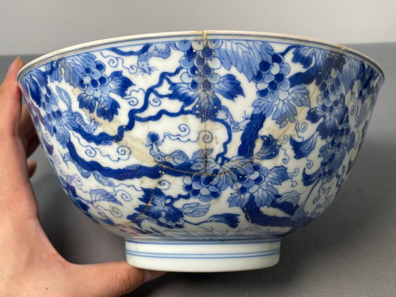 清康熙 青花松鼠葡萄纹碗 - 图9