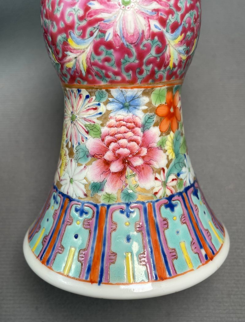 清晚期  百花不落地花觚 - 图18