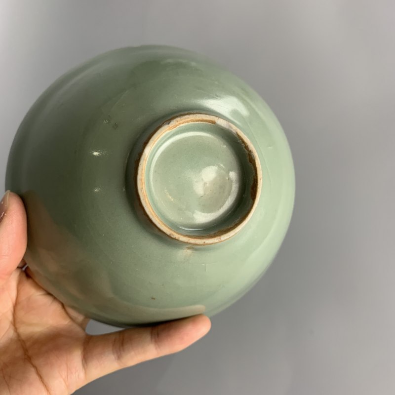 明代 龙泉窑青釉深腹刻花盏 - 图9
