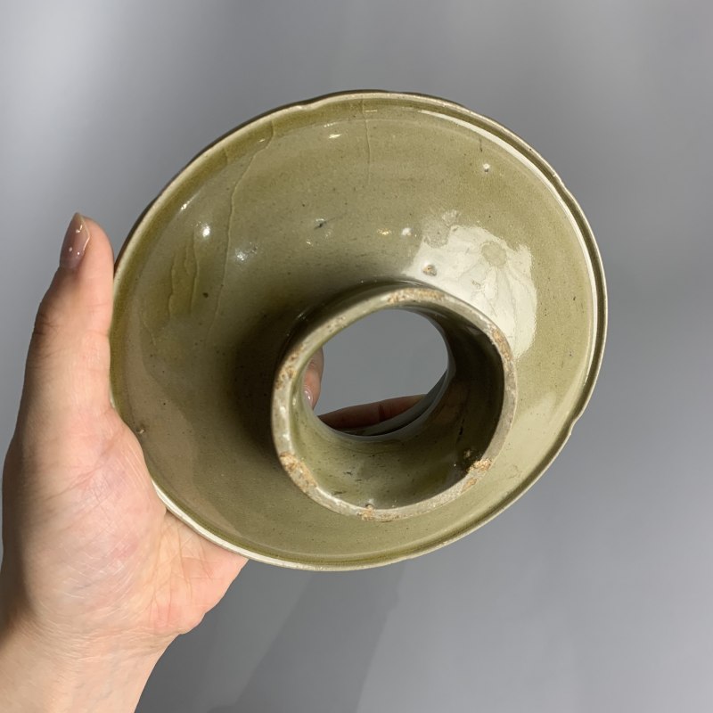 明代 高丽青黄釉盏托 - 图9
