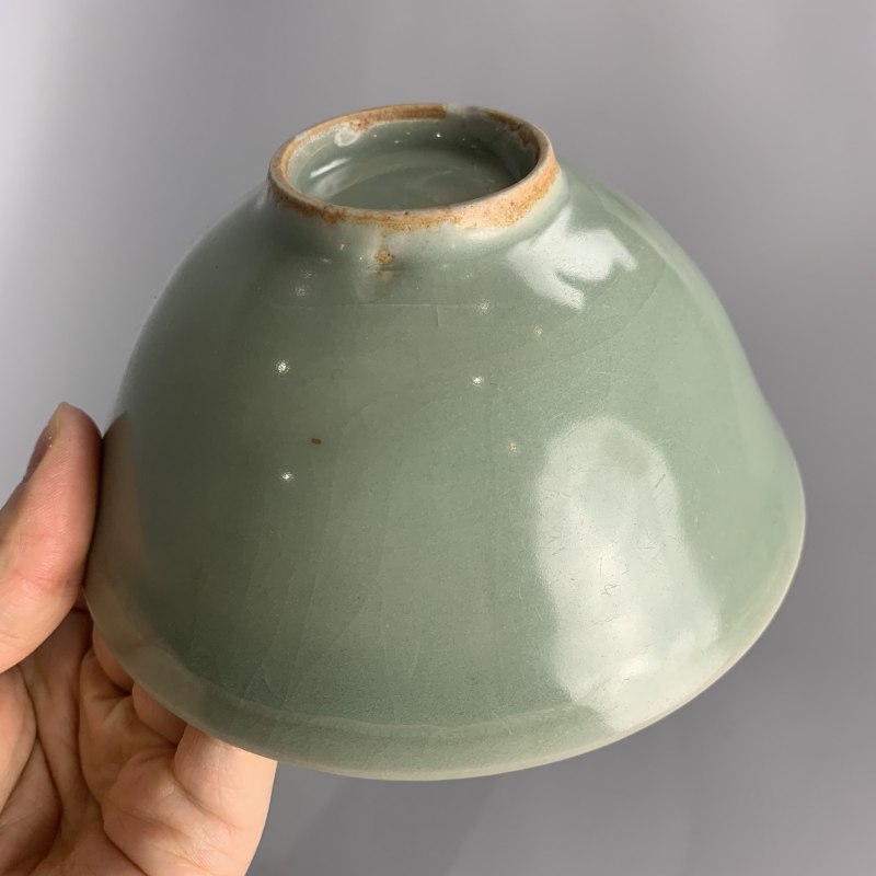 明代 龙泉窑青釉深腹刻花盏 - 图10